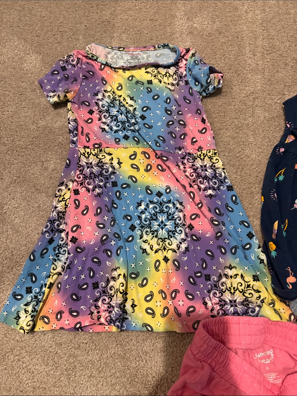 Girls Summer Lot - 2 Dresses/1 Shorts - Picture 5 of 11